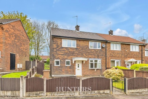 Whalley Road, Middleton M24