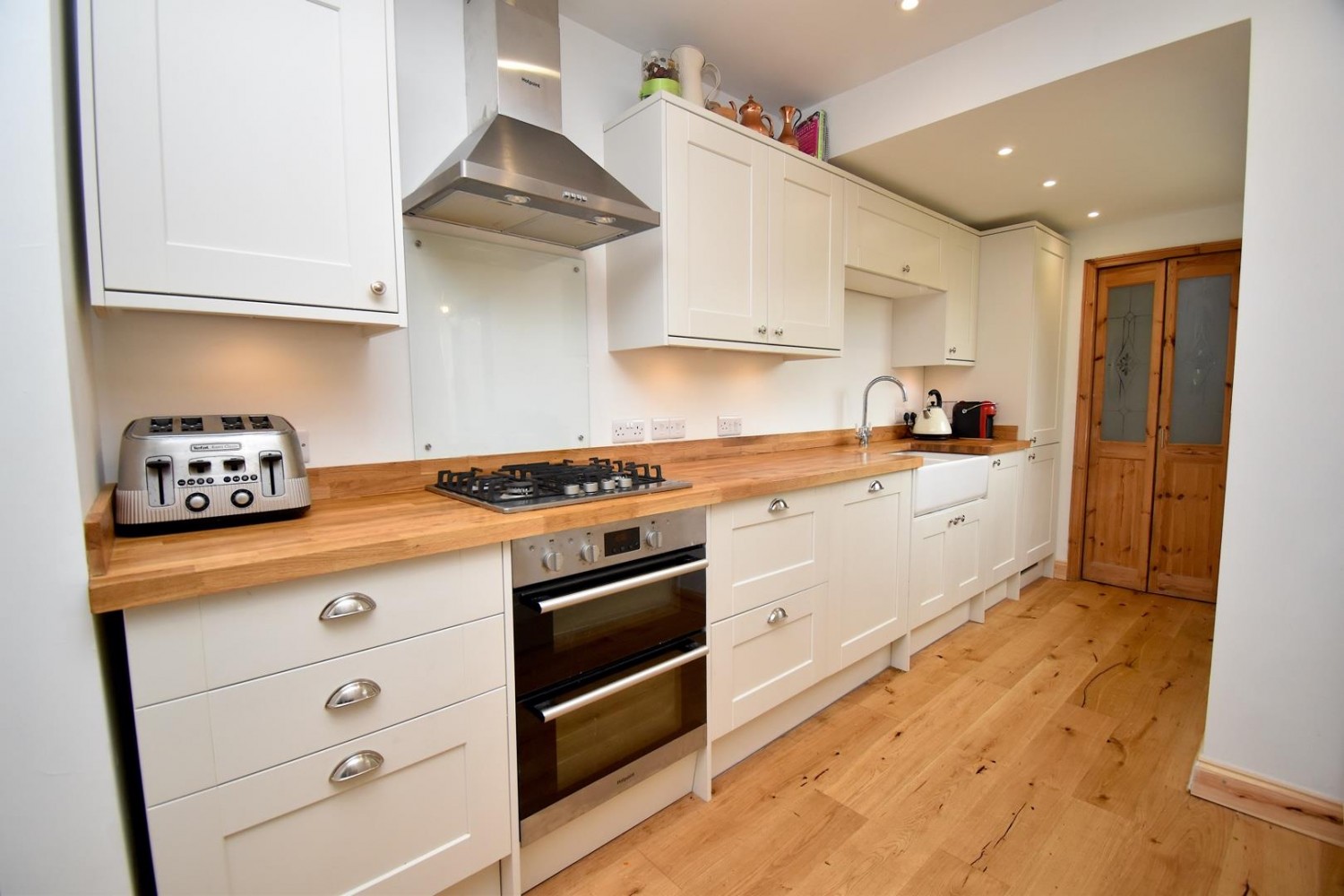 Dundridge Lane, St George, Bristol, BS5 8SH.