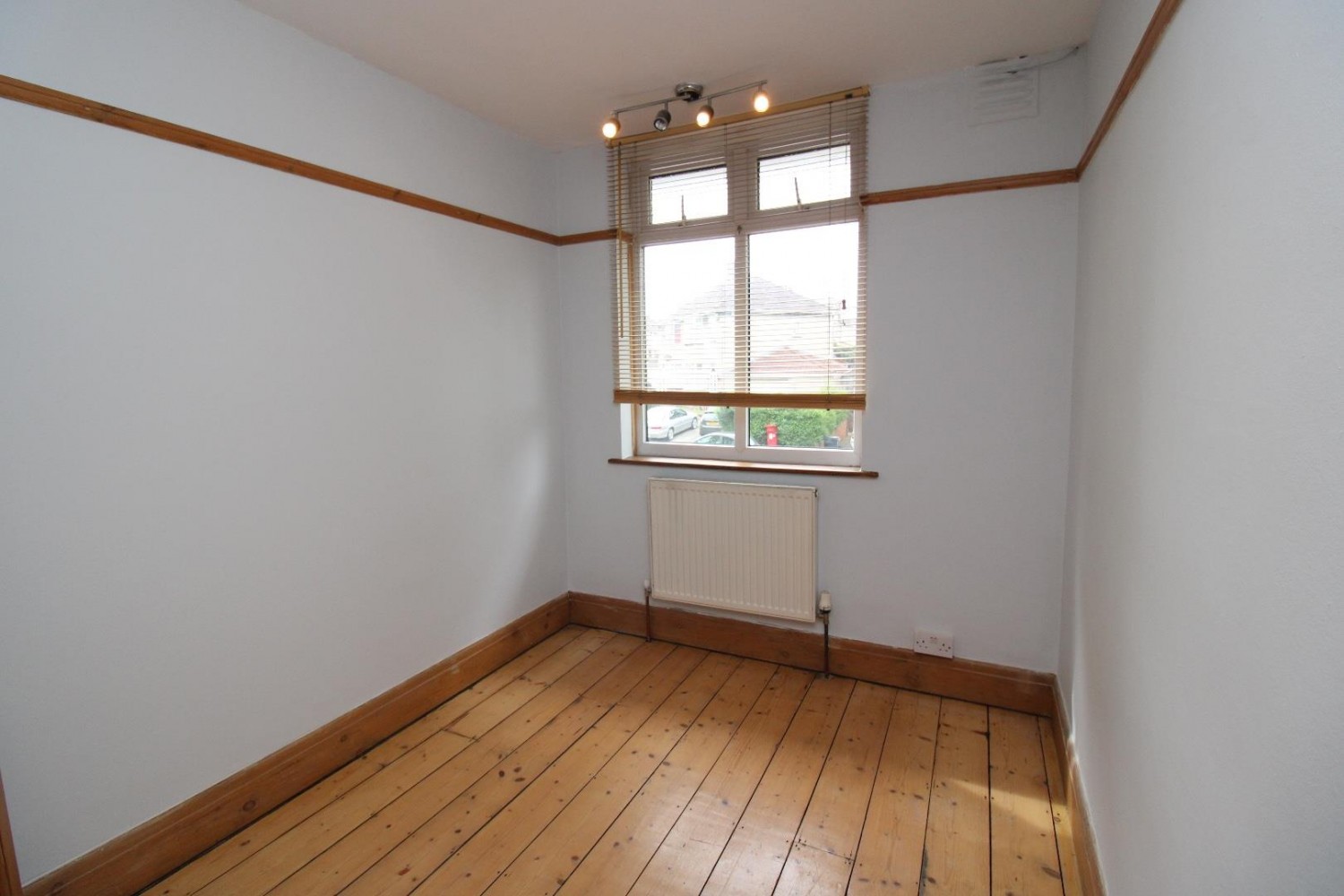 Gordon Avenue, Whitehall, Bristol BS5 7DS