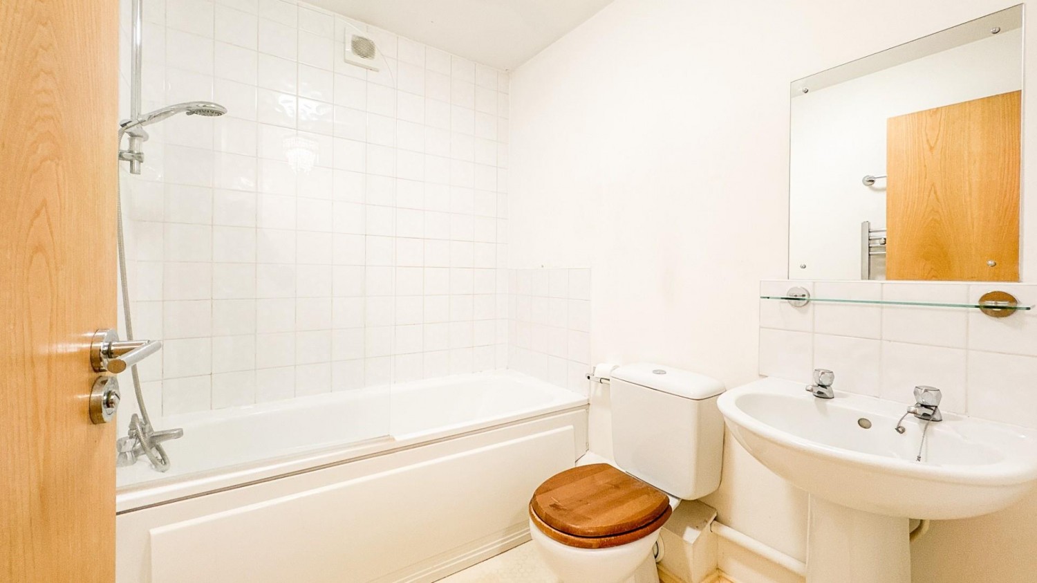 2 bedroom Flat for sale in West Street, Bedminster, Bristol, BS3 3NB