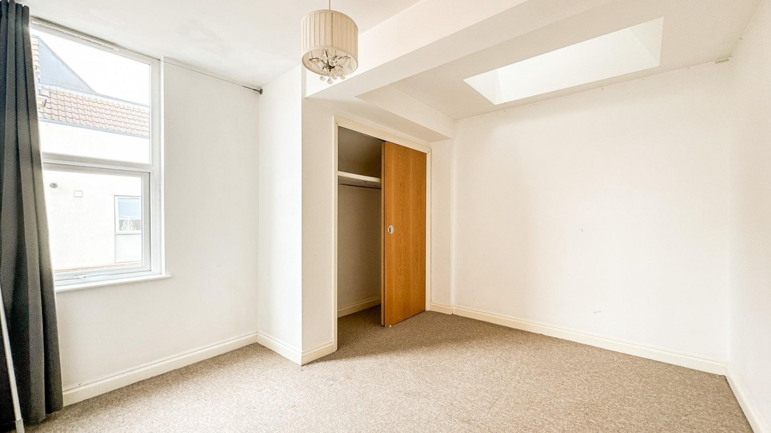 2 bedroom Flat for sale in West Street, Bedminster, Bristol, BS3 3NB
