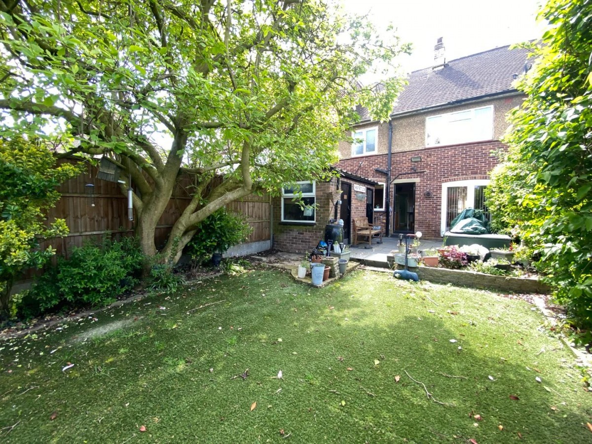 Chestnut Close, Hayes