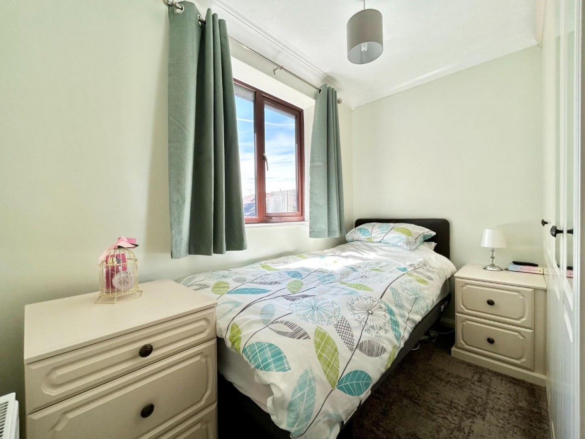 Kendal Drive, Bolton Upon Dearne, Rotherham, S63 8NJ