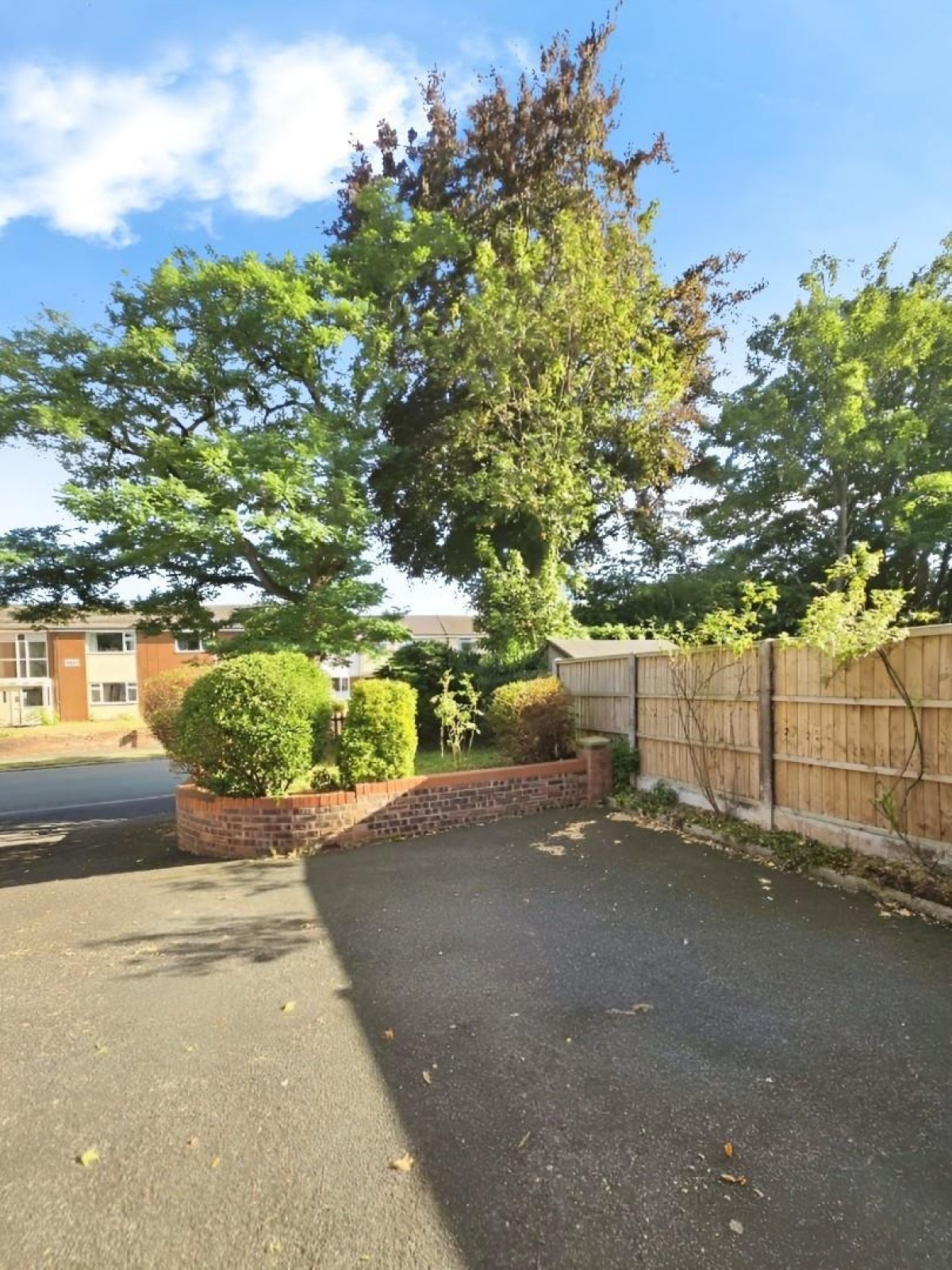 Woodacre Road, Ellesmere Port