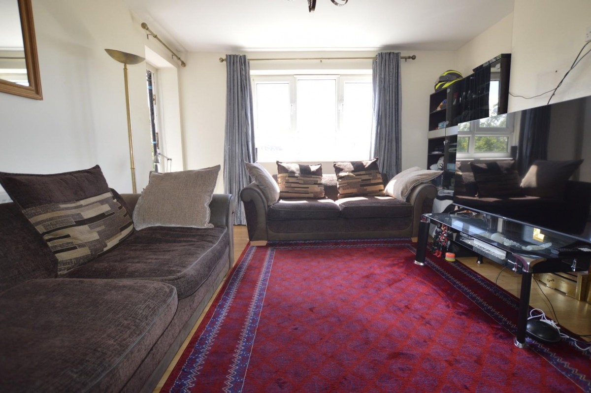 Barking Road, East Ham, London, E6 2LR