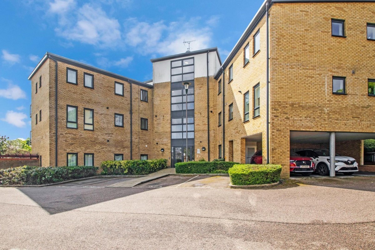 Merlin Court, Waterstone Way, DA9