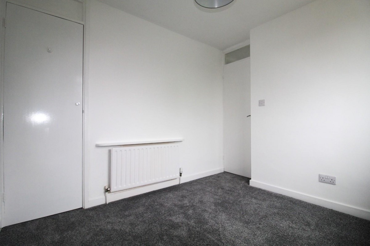 Highwood Road, Hoddesdon