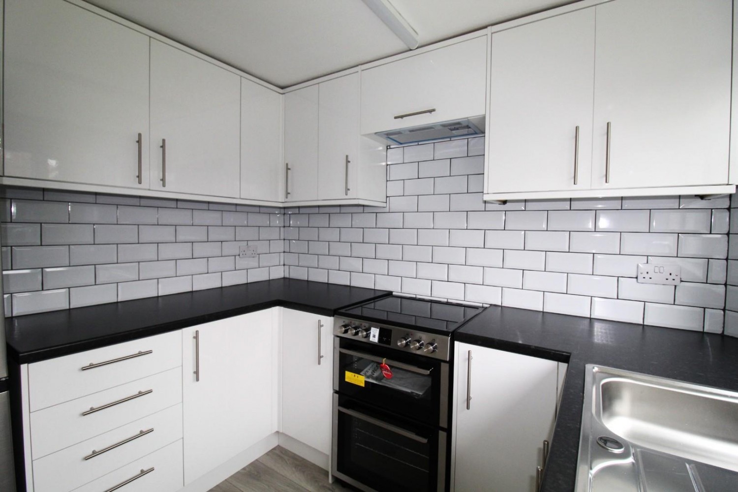 Highwood Road, Hoddesdon