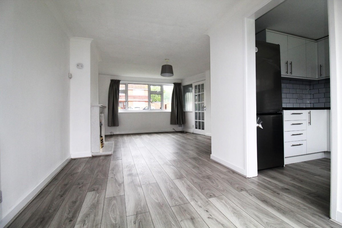 Highwood Road, Hoddesdon