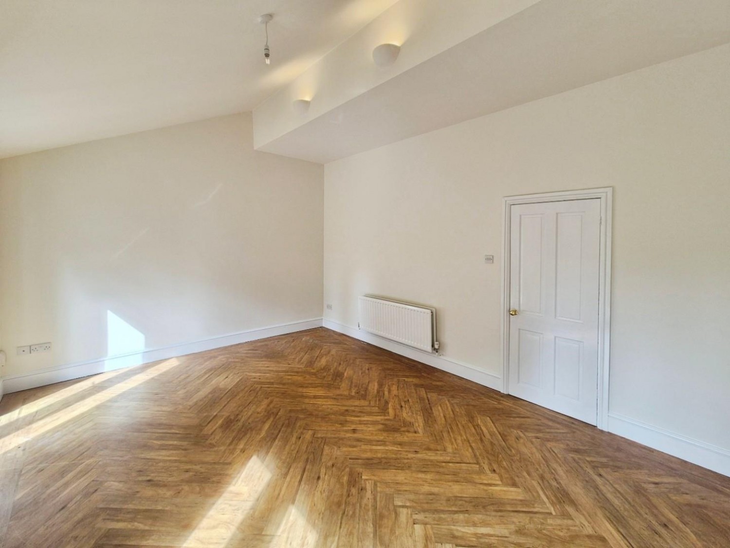 Ironstone Road, Burntwood, WS7 1LZ