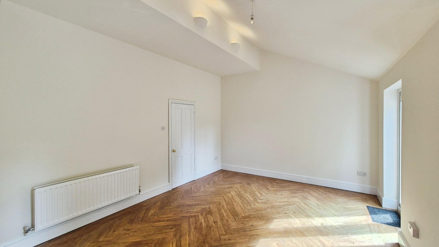 Ironstone Road, Burntwood, WS7 1LZ