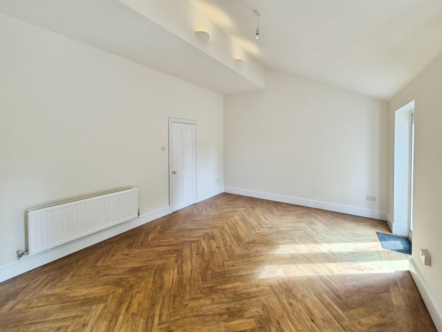 Ironstone Road, Burntwood, WS7 1LZ
