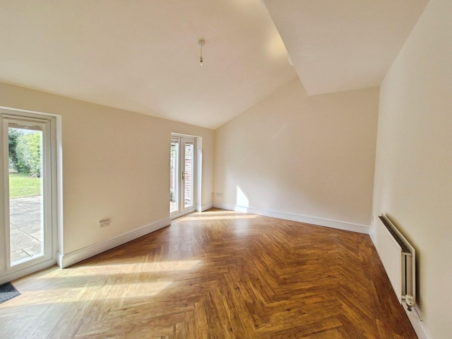 Ironstone Road, Burntwood, WS7 1LZ
