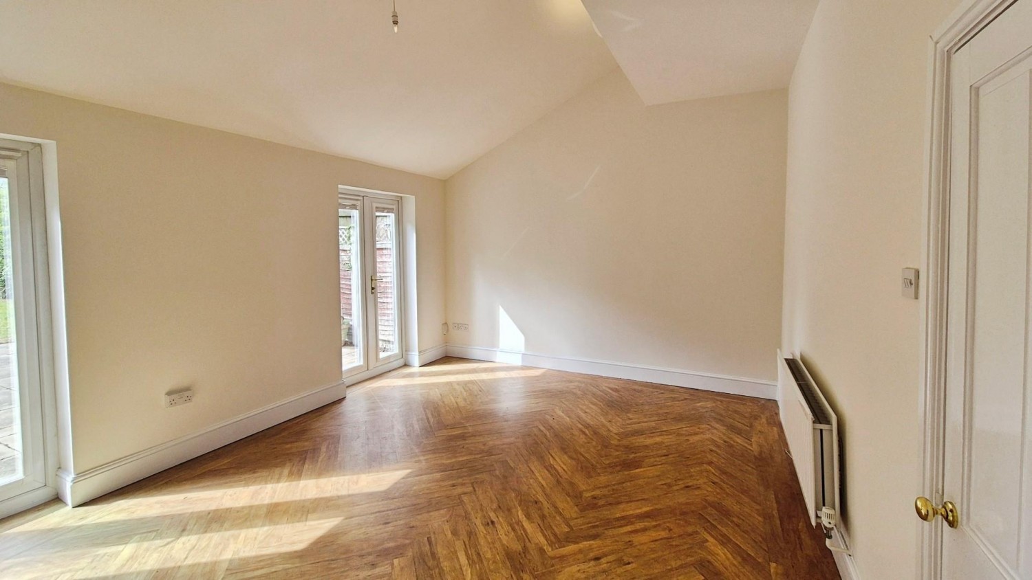 Ironstone Road, Burntwood, WS7 1LZ