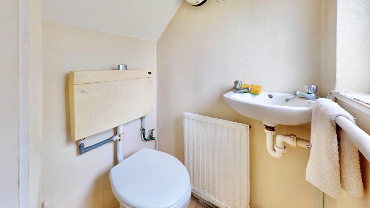 Baron Road, Dagenham, RM8