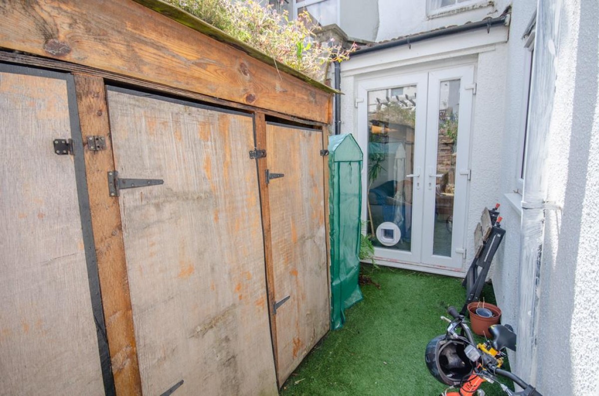 Cromer Road, Greenbank, Bristol BS5 6JU