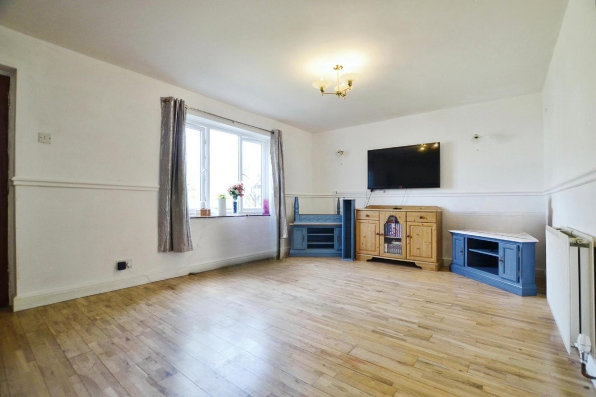 Burnbush Close, Stockwood, Bristol
