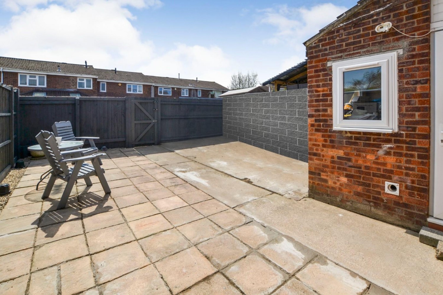 Burnbush Close, Stockwood, Bristol