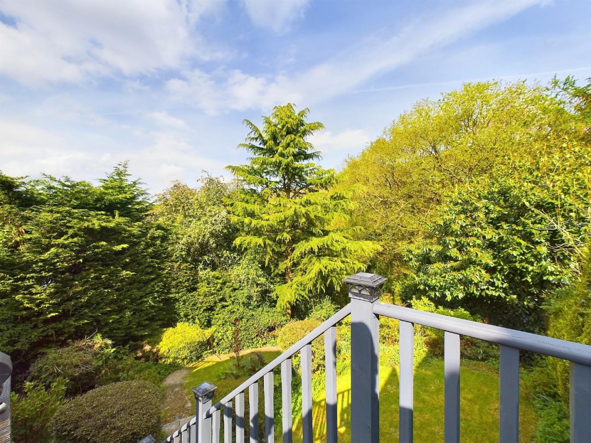Harden Lane , Wilsden, BD15 0EU