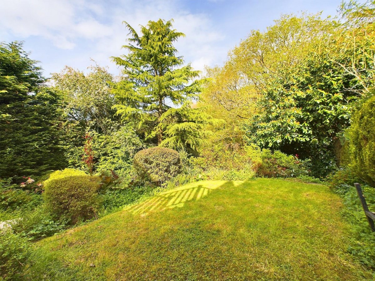 Harden Lane , Wilsden, BD15 0EU