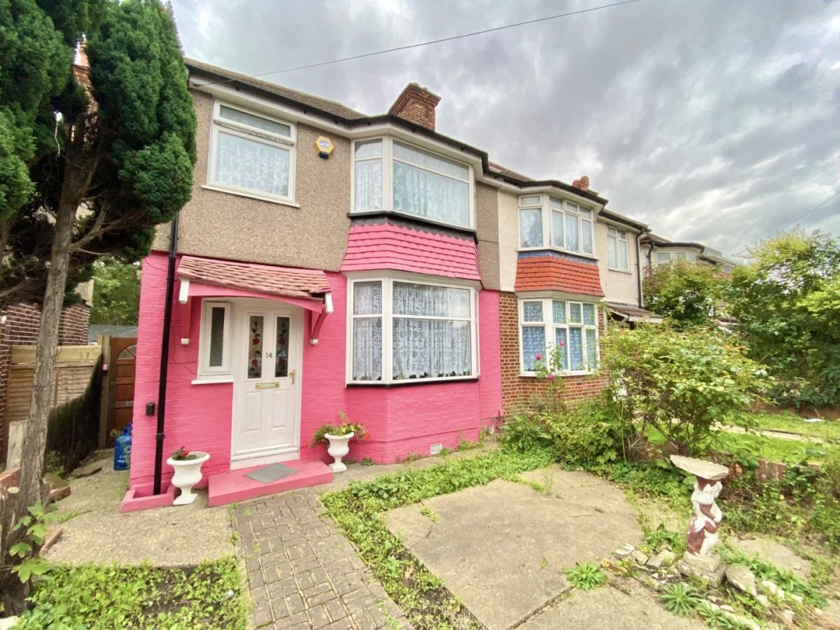 Brookside Road, Hayes Hunters Estate Agents & Letting Agents