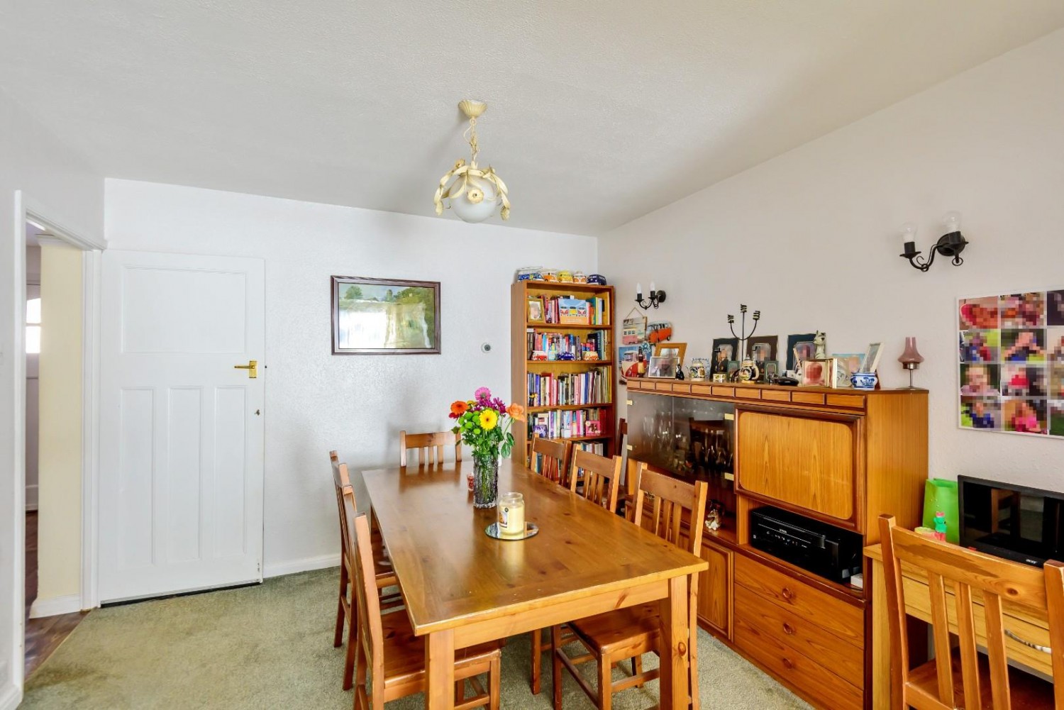 Charnwood Road, Hillingdon, UB10 0HX