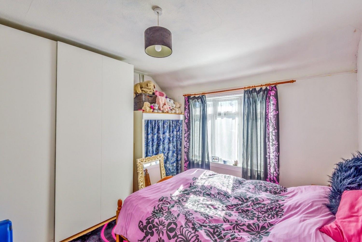 Charnwood Road, Hillingdon, UB10 0HX