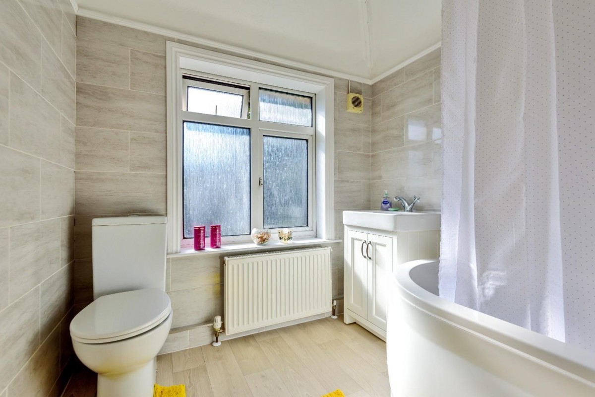 Charnwood Road, Hillingdon, UB10 0HX