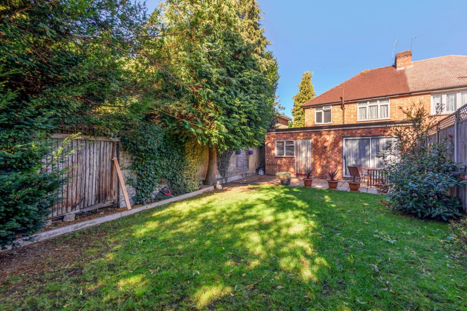 Charnwood Road, Hillingdon, UB10 0HX