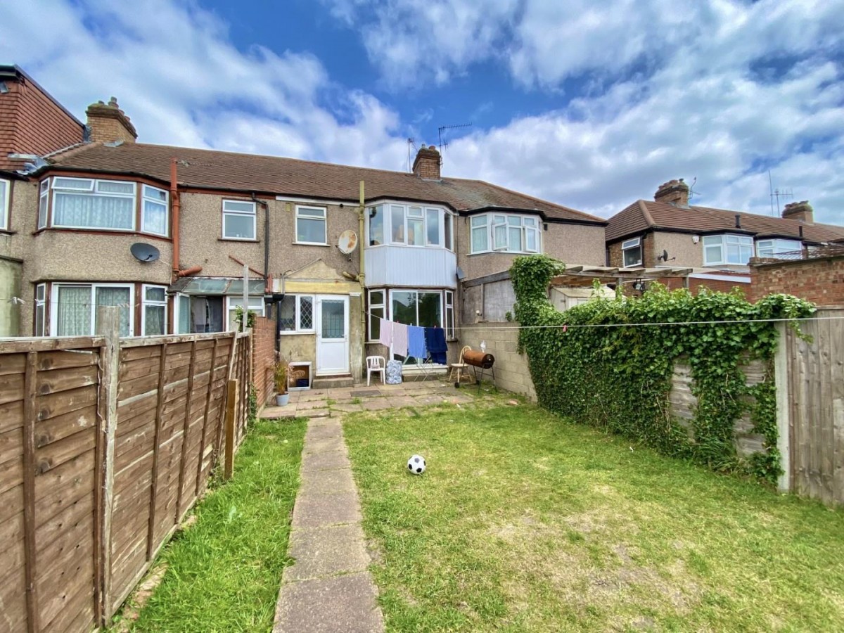 Bourne Avenue, Hayes, UB3 1QS