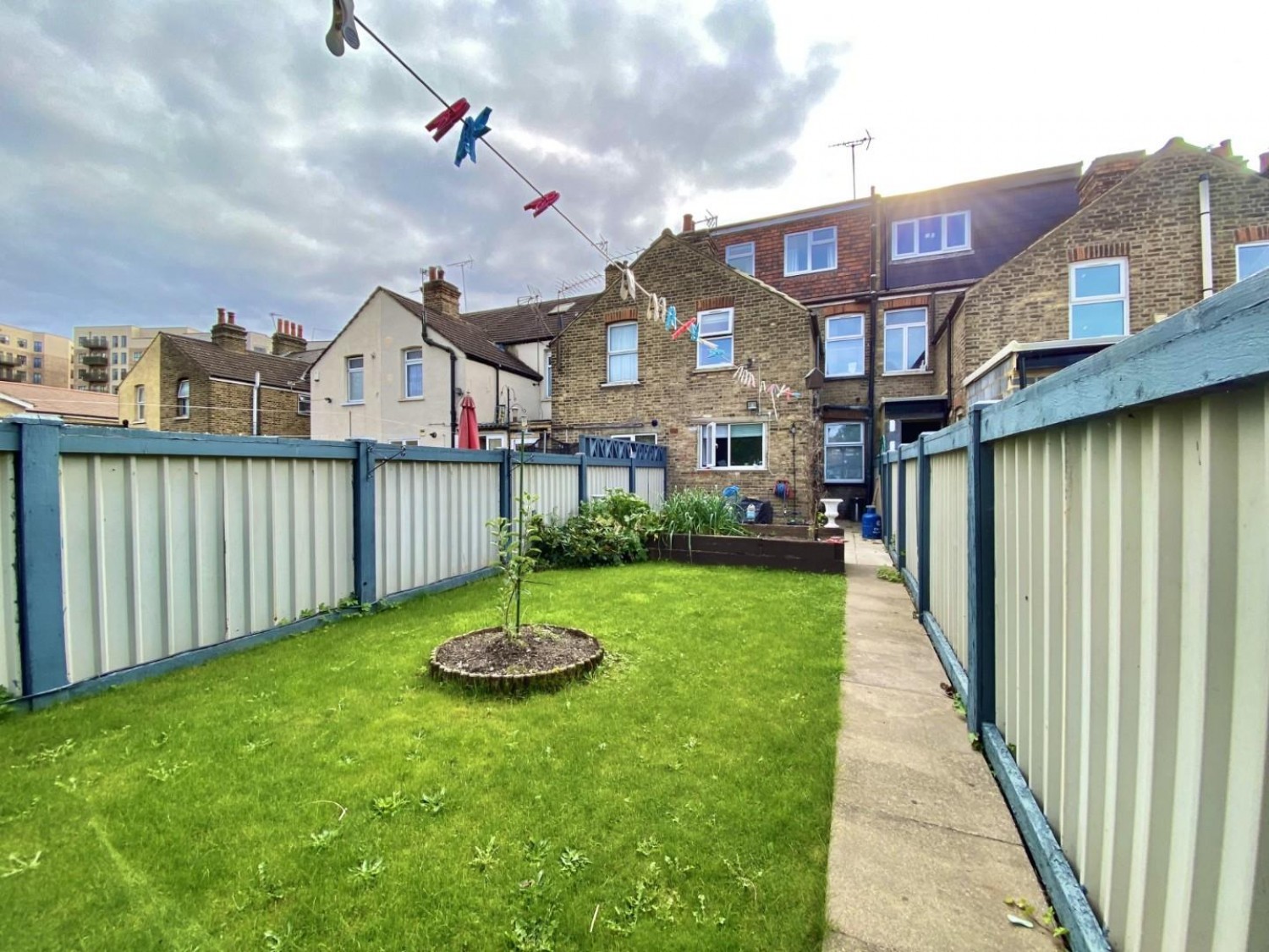 Blyth Road, Hayes, UB3 1DB