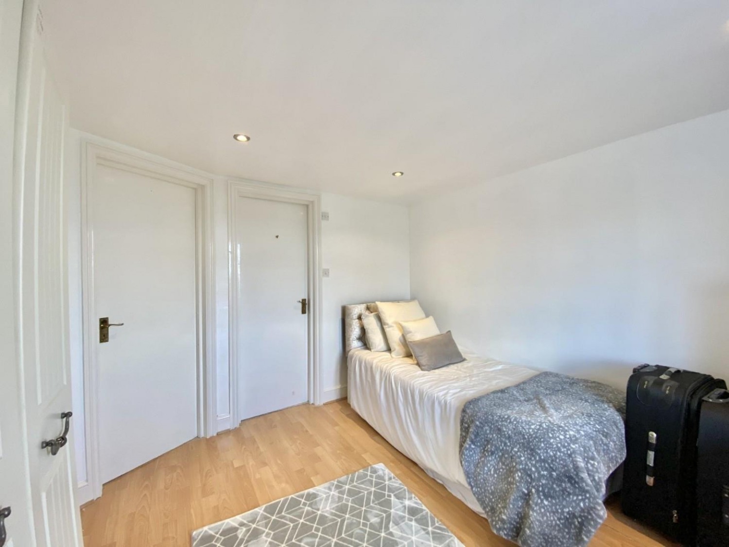 Blyth Road, Hayes, UB3 1DB