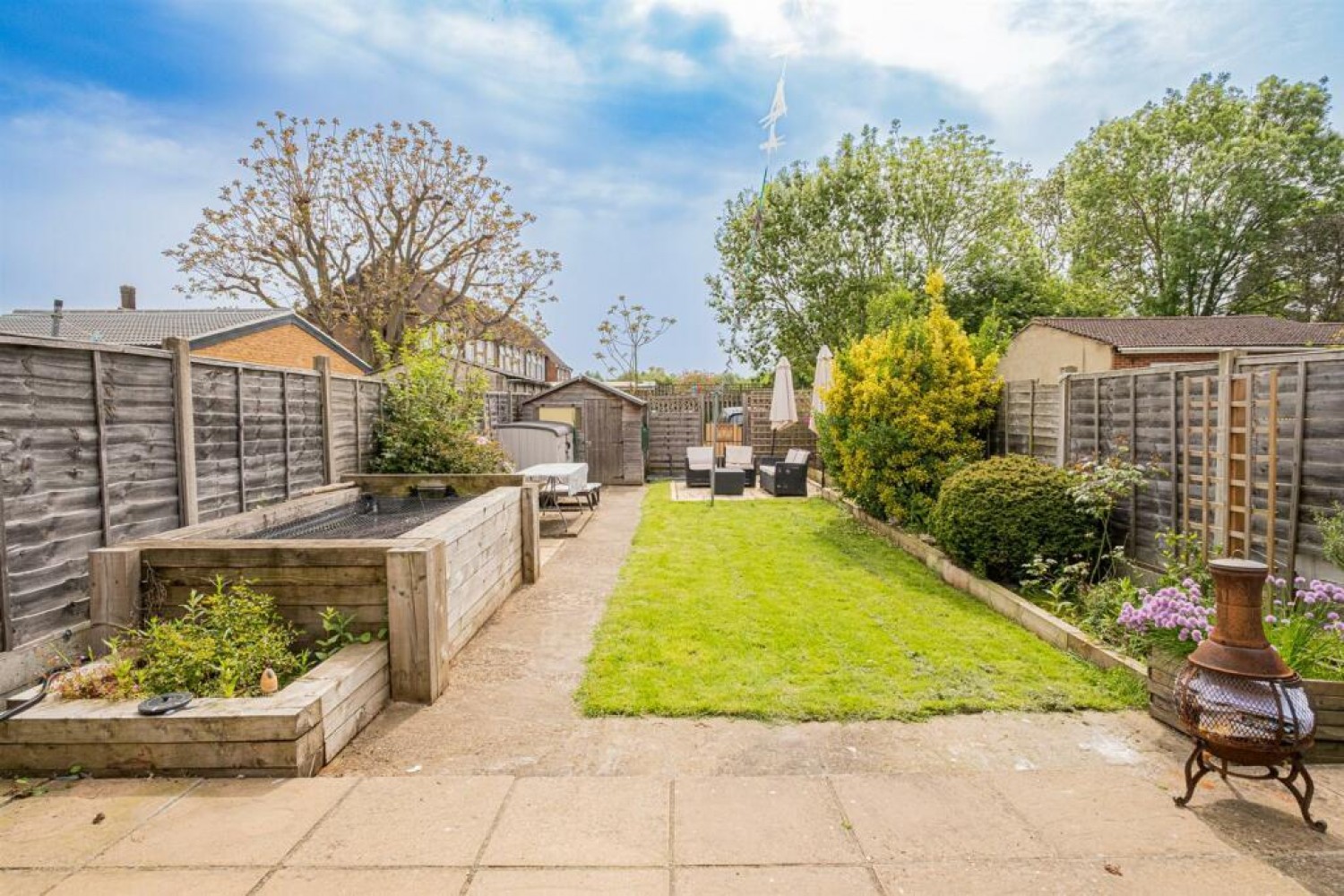 Yeading Lane, Hayes, UB4 0EZ