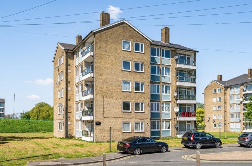 Bromholm Road, London