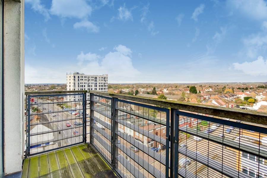 High Road, Chadwell Heath, RM6 Hunters Estate Agents & Letting Agents