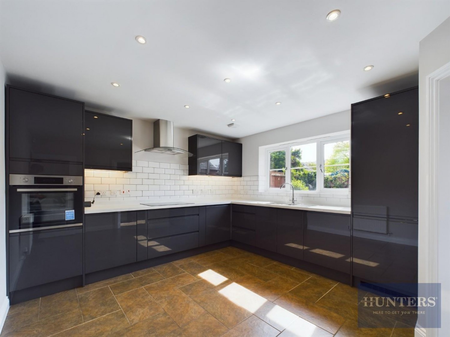 Hillview Gardens, Cheltenham