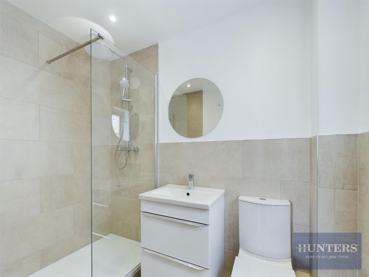 Hillview Gardens, Cheltenham