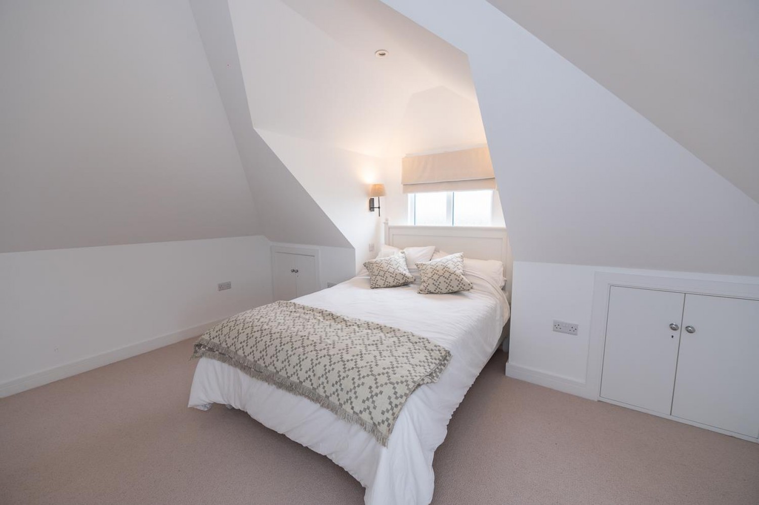 Fouracre Road, Downend, Bristol, BS16 6PH