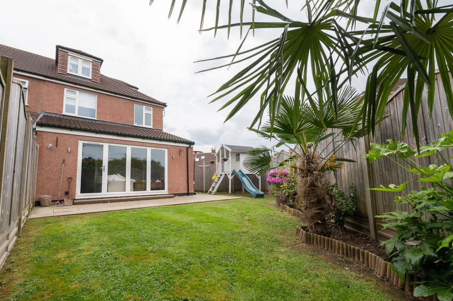 Fouracre Road, Downend, Bristol, BS16 6PH
