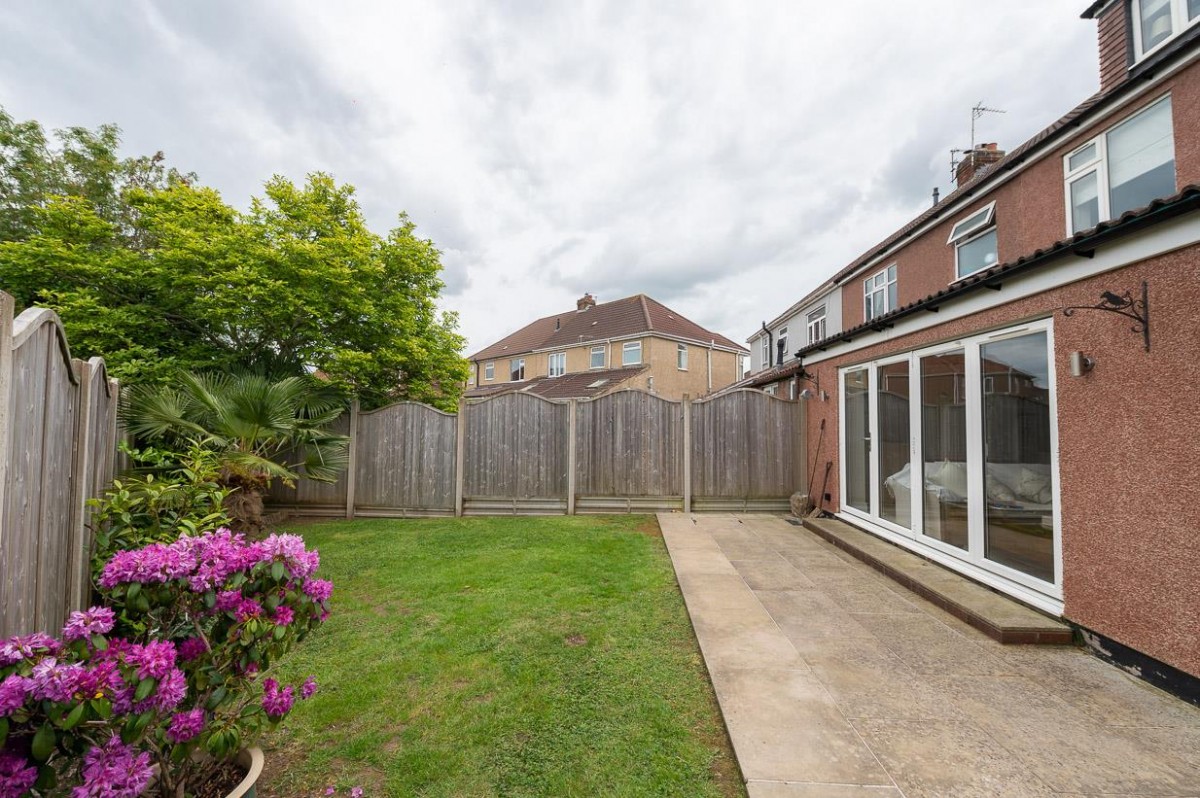 Fouracre Road, Downend, Bristol, BS16 6PH