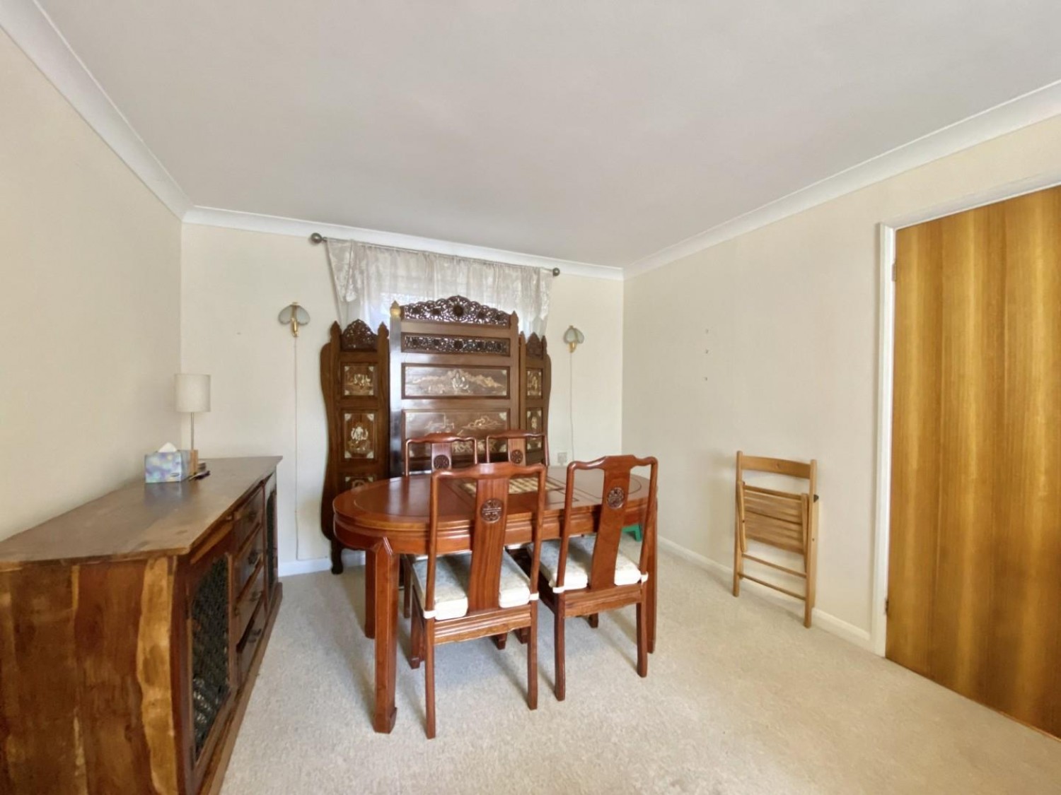Leaside Court, Hillingdon, Middlesex, UB10 0DD
