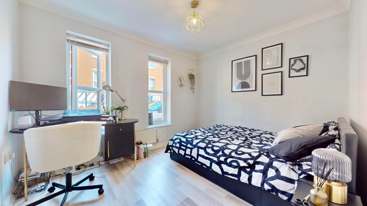 Glandford Way, Chadwell Heath, RM6