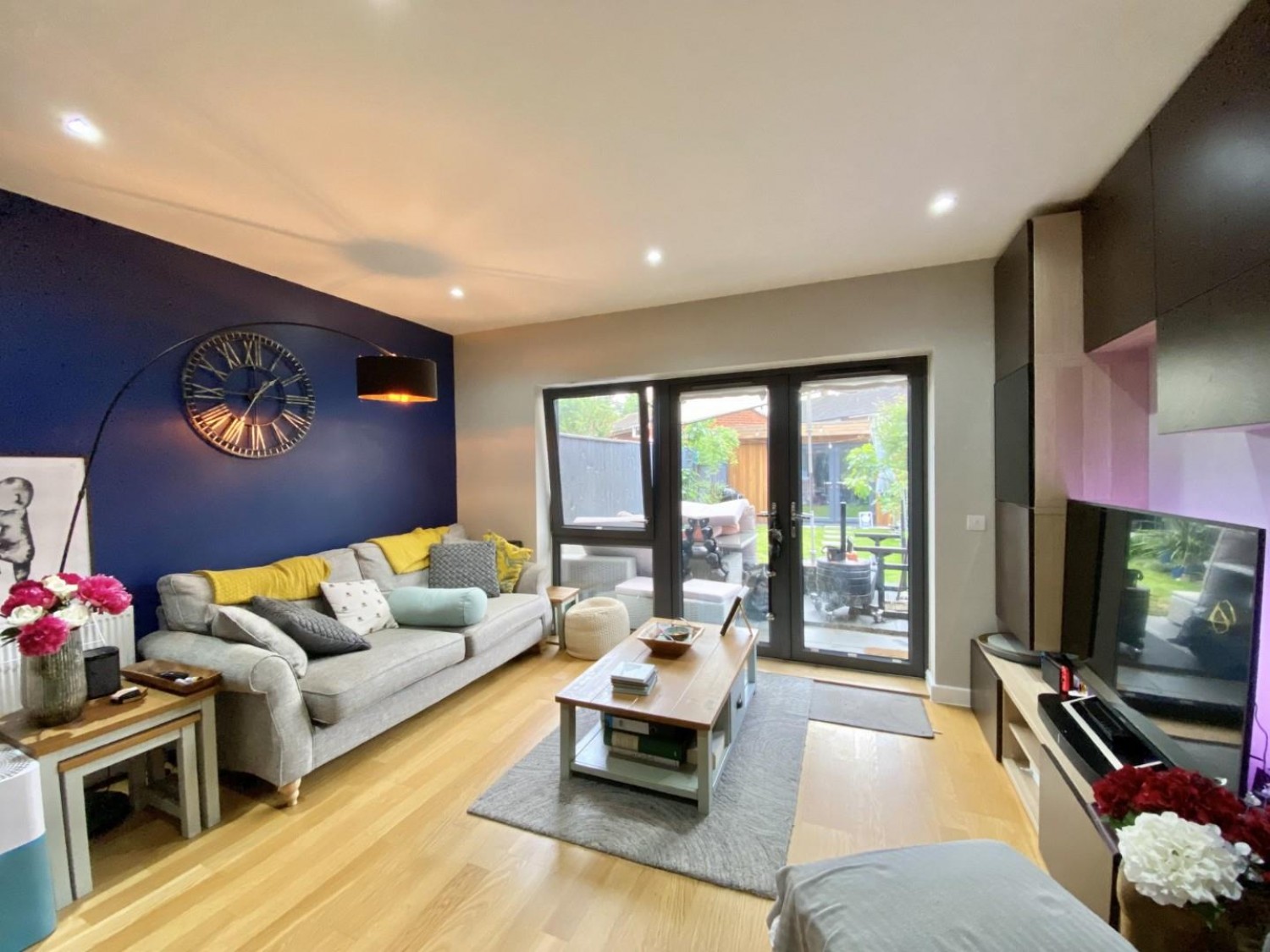 Potters Road, Southall, UB2 4AS