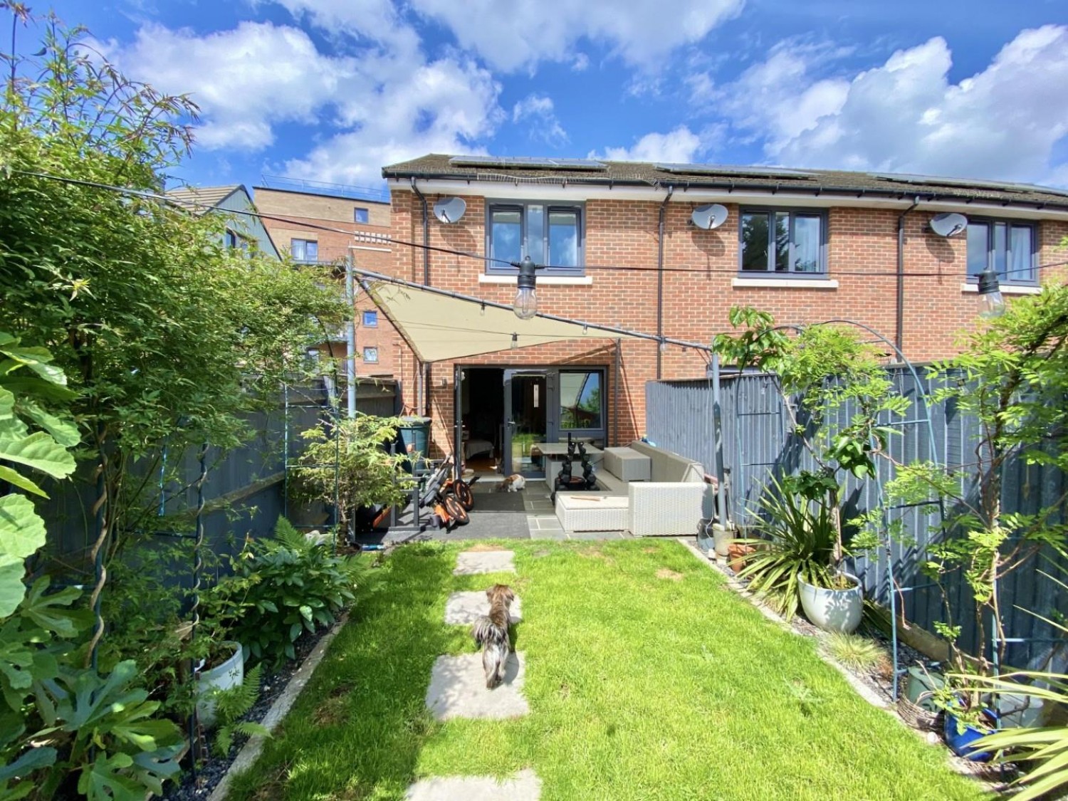 Potters Road, Southall, UB2 4AS