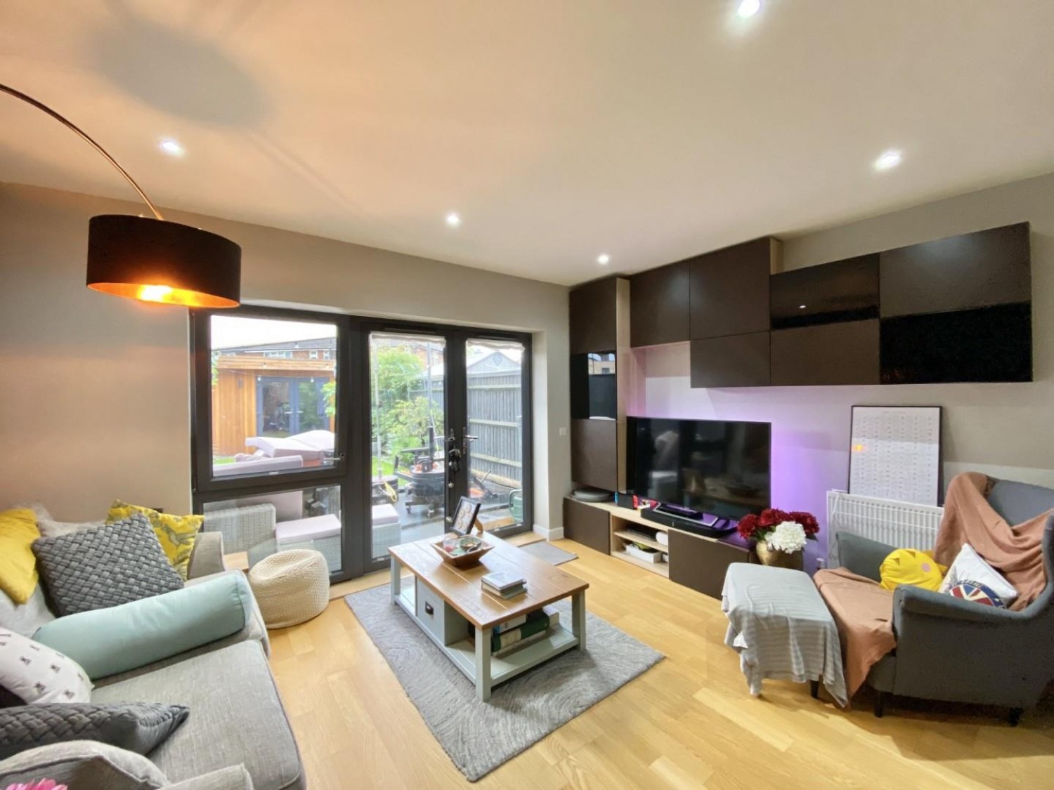 Potters Road, Southall, UB2 4AS
