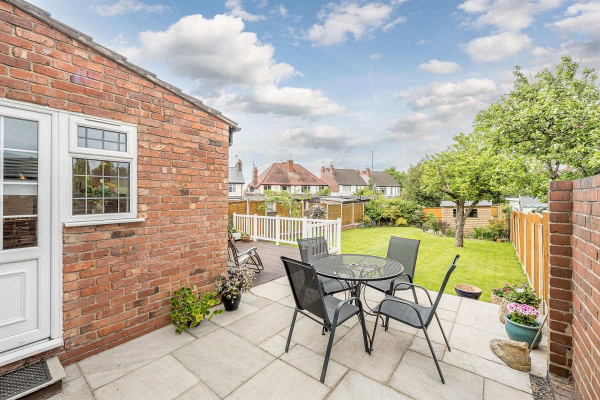 Timbertree Road, Cradley Heath, B64 7LE