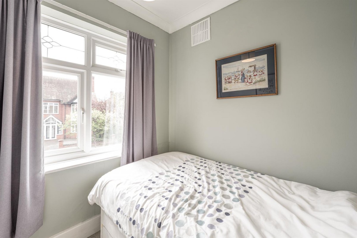 Timbertree Road, Cradley Heath, B64 7LE