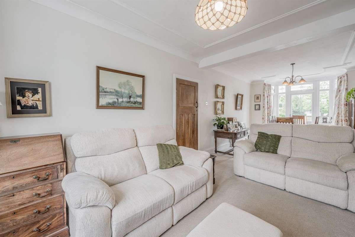 Timbertree Road, Cradley Heath, B64 7LE