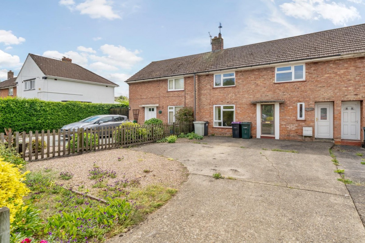 Tennyson Gardens, Horncastle | Hunters Estate Agents & Letting Agents