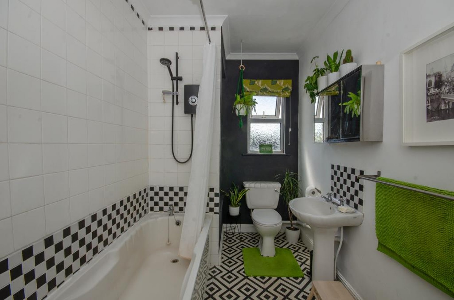 Whitehall Road, Redfield, Bristol BS5 9BP